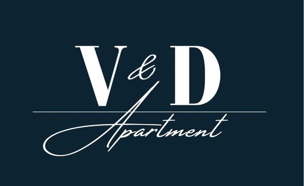 Panorama View Design Apt In Old Town - Free Parking Братислава Екстер'єр фото